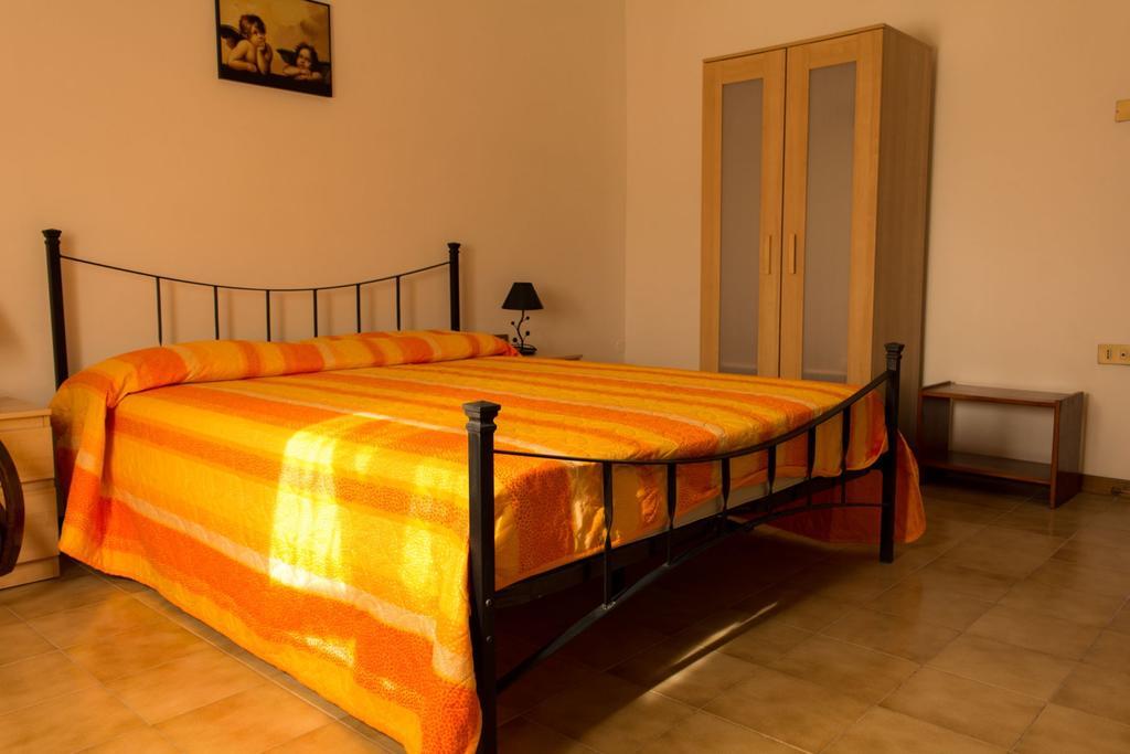 Locazione Turistica Girasole Villa Porto Tolle Ngoại thất bức ảnh